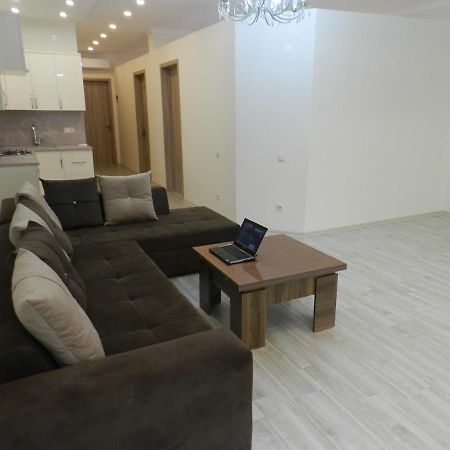 Subtropic Apartments Батуми Екстериор снимка