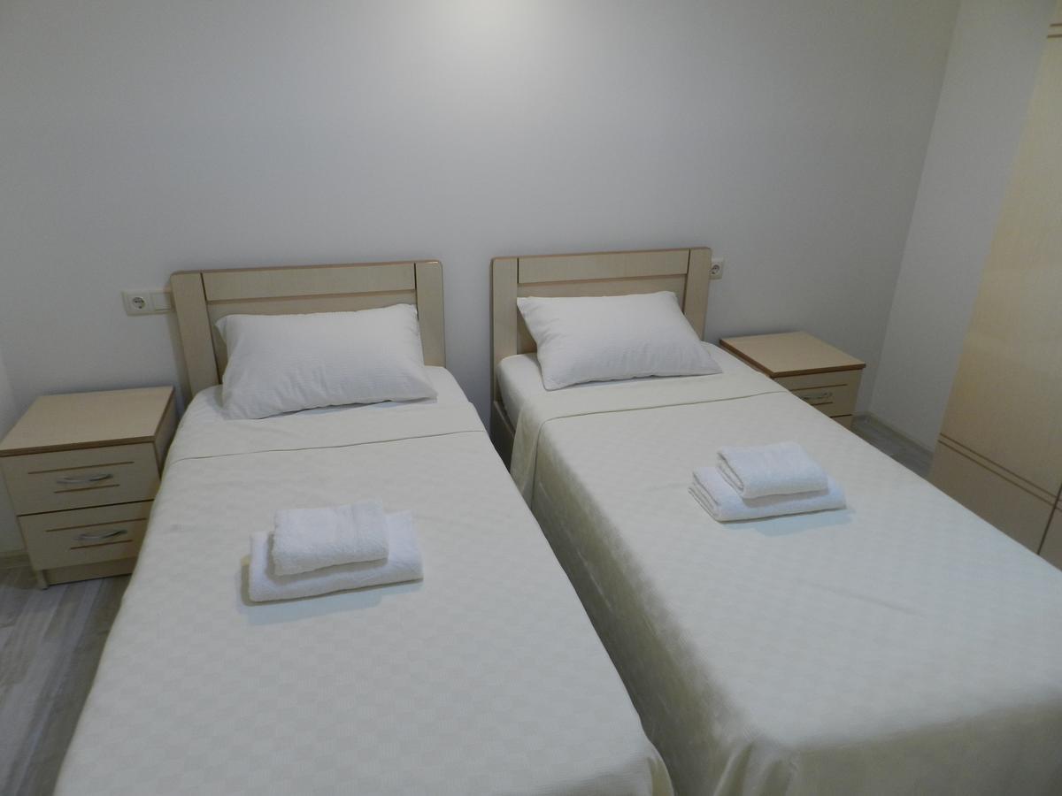 Subtropic Apartments Батуми Екстериор снимка