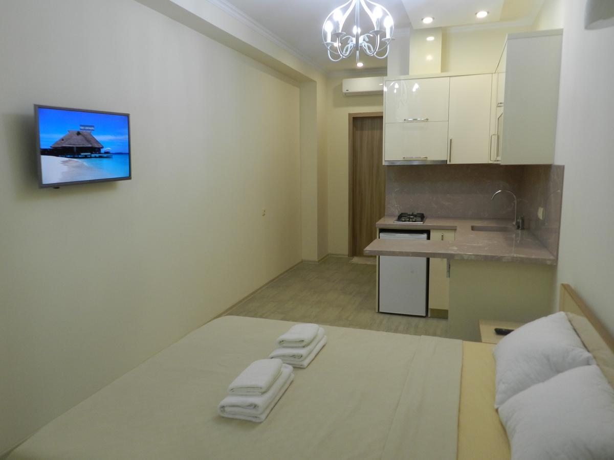 Subtropic Apartments Батуми Екстериор снимка